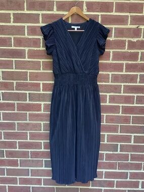 Like New Studio One New York Black Accordion Pleated Midi Dress M